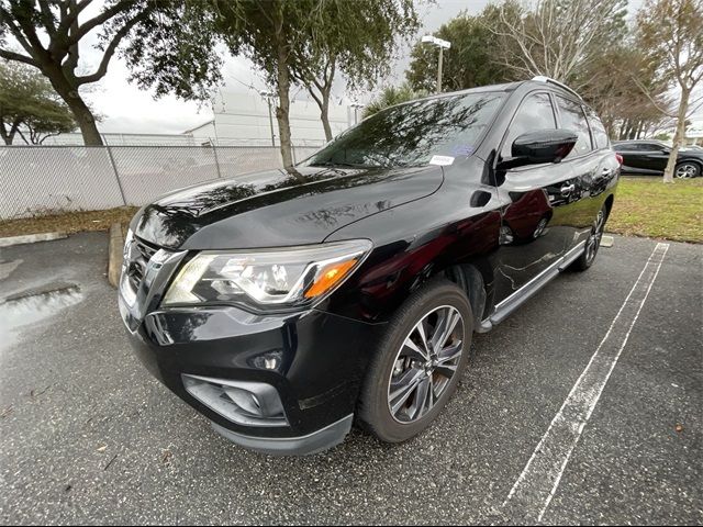 2020 Nissan Pathfinder Platinum