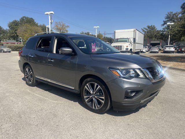 2020 Nissan Pathfinder Platinum