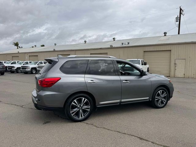 2020 Nissan Pathfinder Platinum