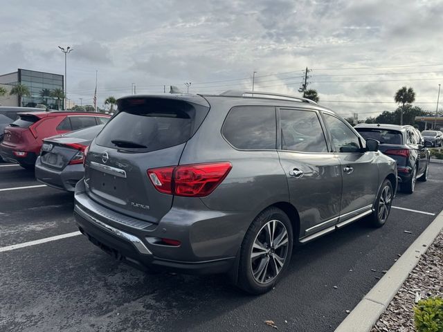 2020 Nissan Pathfinder Platinum