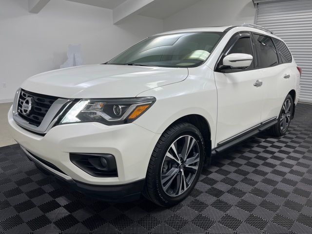 2020 Nissan Pathfinder Platinum