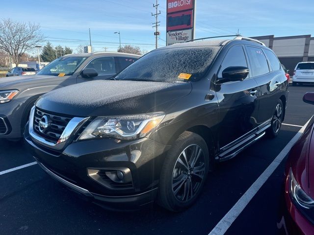 2020 Nissan Pathfinder Platinum