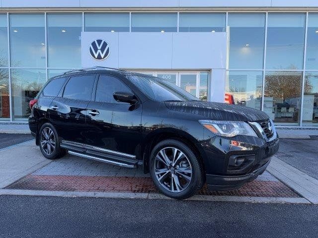 2020 Nissan Pathfinder Platinum