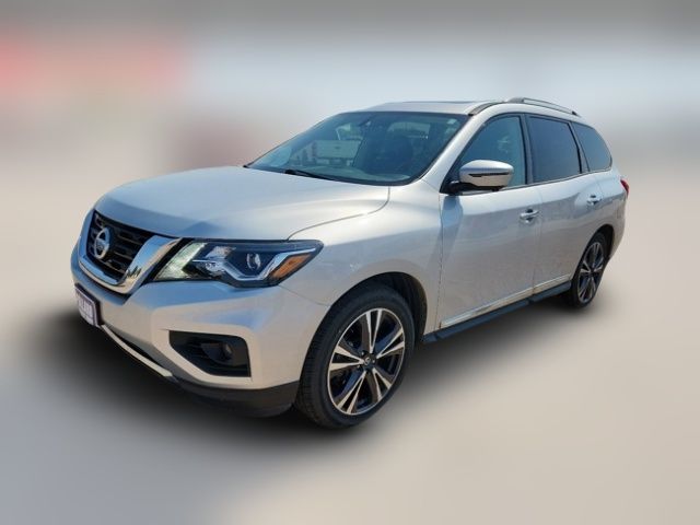 2020 Nissan Pathfinder Platinum