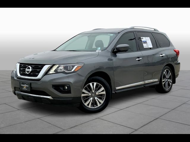 2020 Nissan Pathfinder Platinum