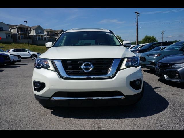 2020 Nissan Pathfinder Platinum