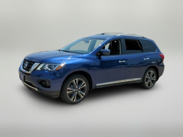 2020 Nissan Pathfinder Platinum