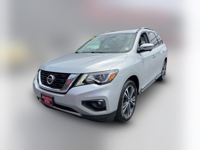 2020 Nissan Pathfinder Platinum