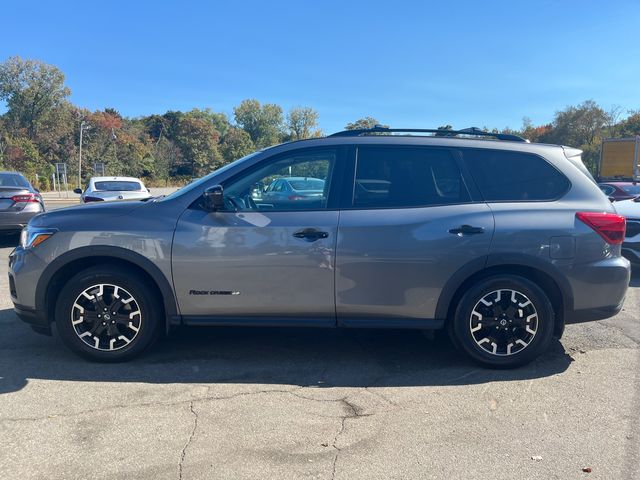 2020 Nissan Pathfinder SL