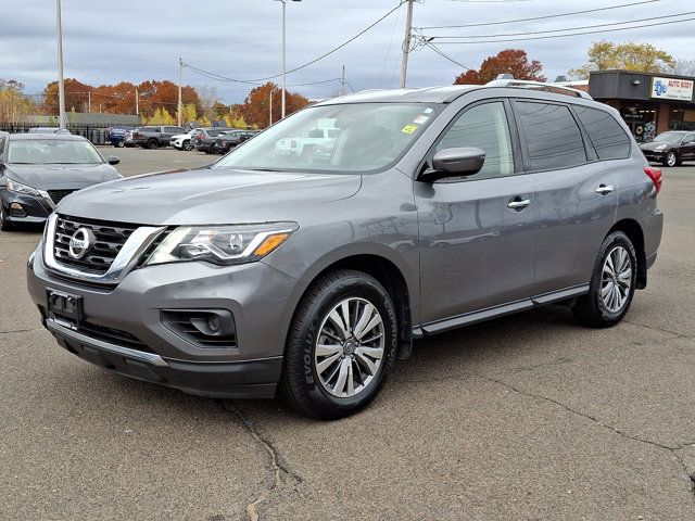 2020 Nissan Pathfinder S