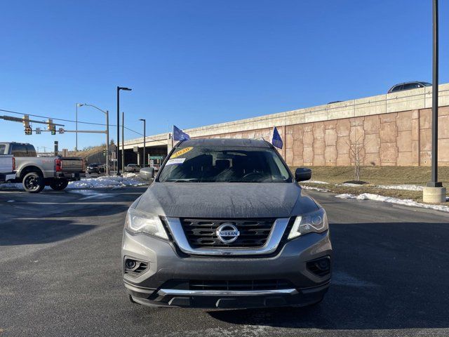 2020 Nissan Pathfinder S