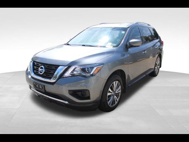 2020 Nissan Pathfinder S