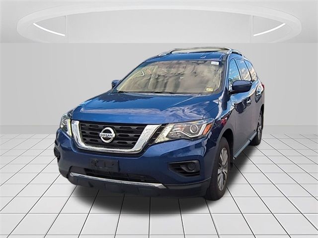 2020 Nissan Pathfinder S