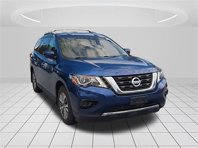 2020 Nissan Pathfinder S