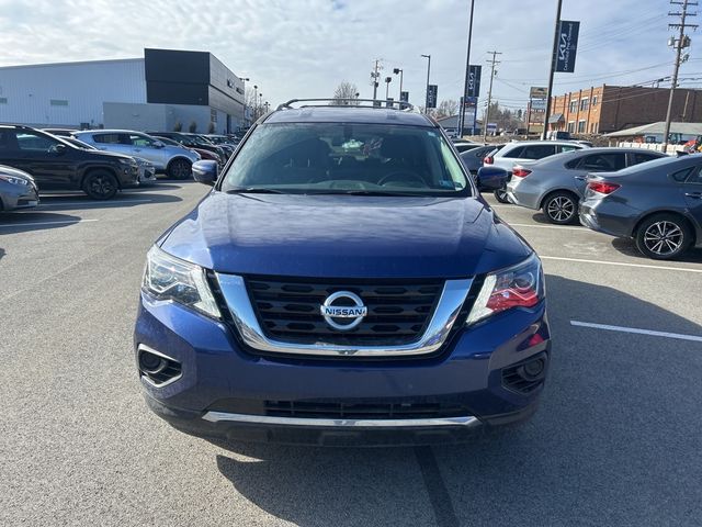 2020 Nissan Pathfinder S