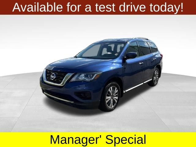 2020 Nissan Pathfinder S