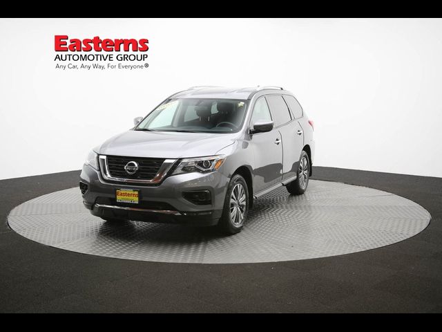 2020 Nissan Pathfinder S