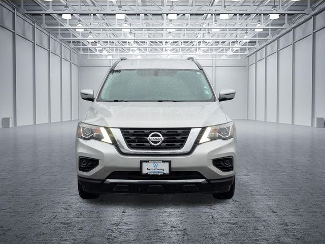 2020 Nissan Pathfinder S