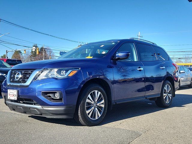 2020 Nissan Pathfinder S