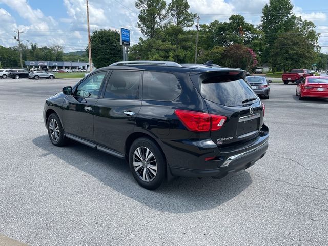 2020 Nissan Pathfinder S