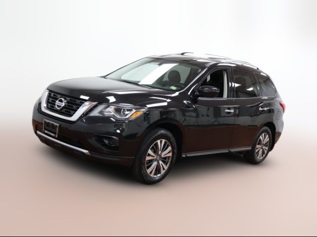 2020 Nissan Pathfinder S