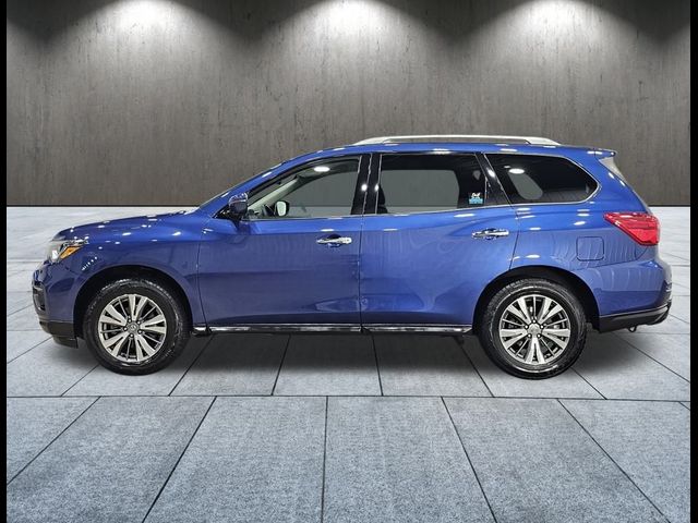 2020 Nissan Pathfinder S