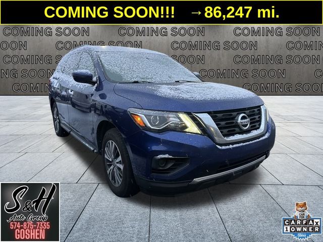 2020 Nissan Pathfinder S