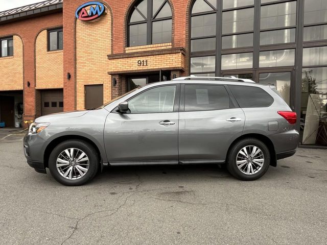 2020 Nissan Pathfinder S