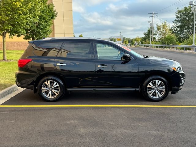 2020 Nissan Pathfinder S