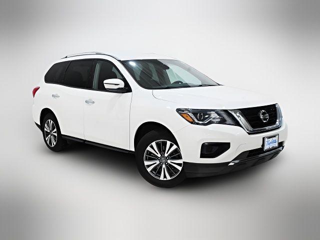 2020 Nissan Pathfinder S