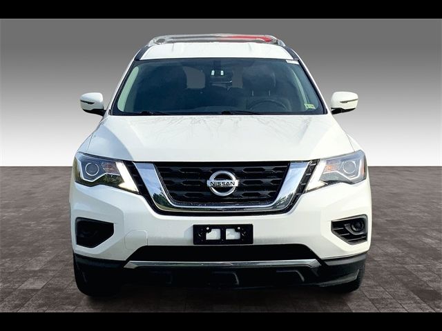 2020 Nissan Pathfinder S