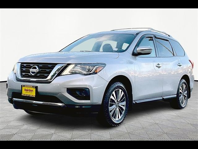 2020 Nissan Pathfinder S