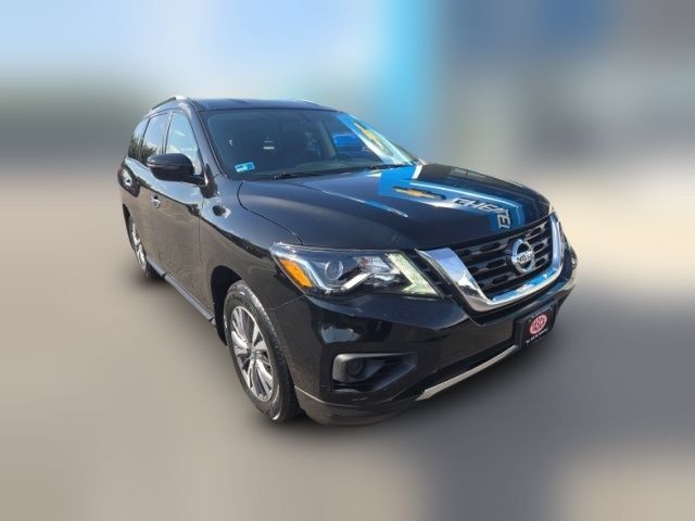 2020 Nissan Pathfinder S