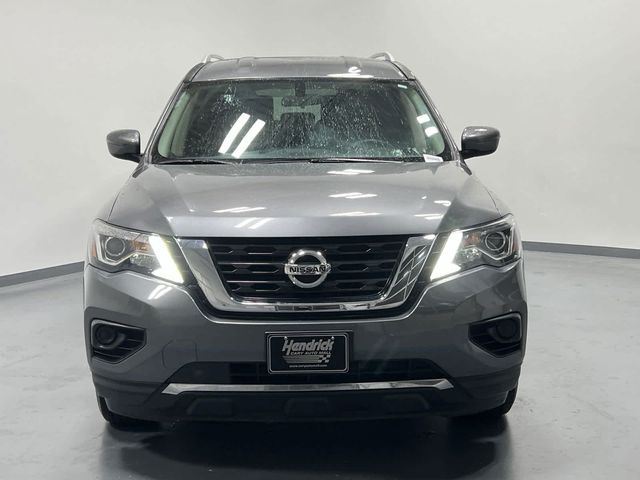 2020 Nissan Pathfinder S