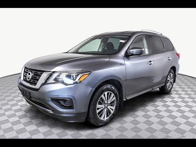 2020 Nissan Pathfinder S