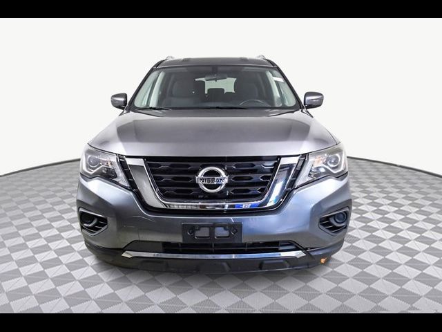 2020 Nissan Pathfinder S