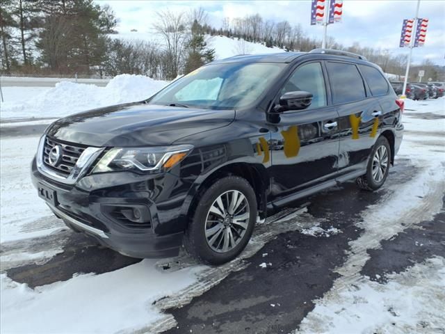 2020 Nissan Pathfinder S