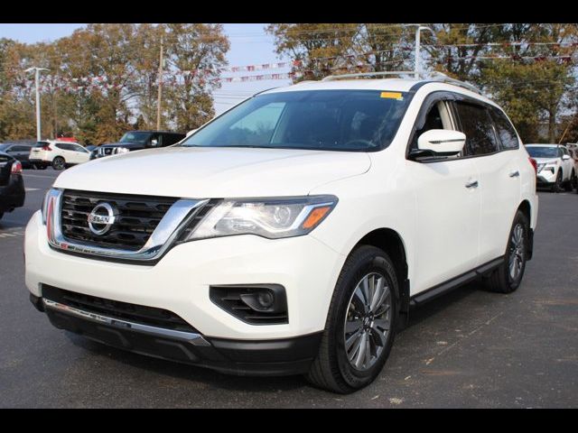 2020 Nissan Pathfinder S