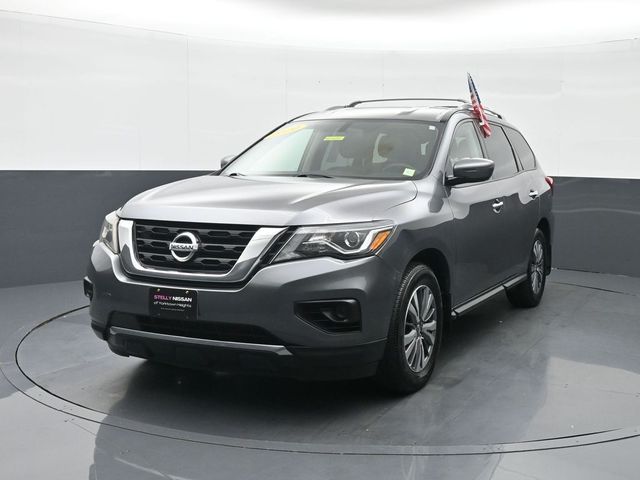 2020 Nissan Pathfinder S
