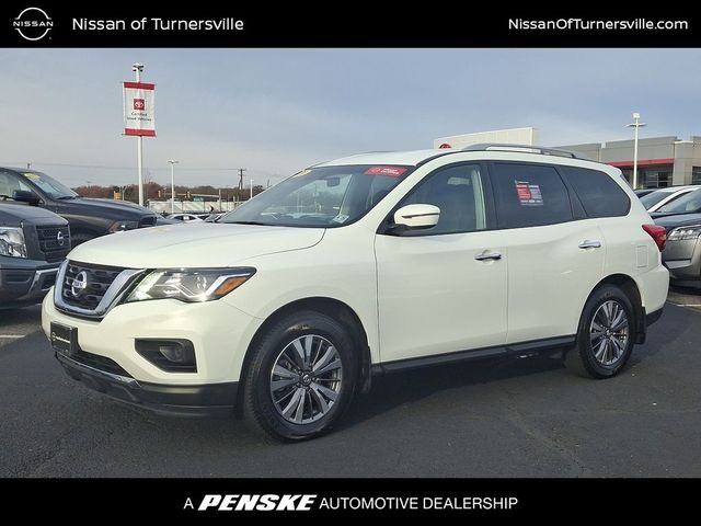 2020 Nissan Pathfinder S