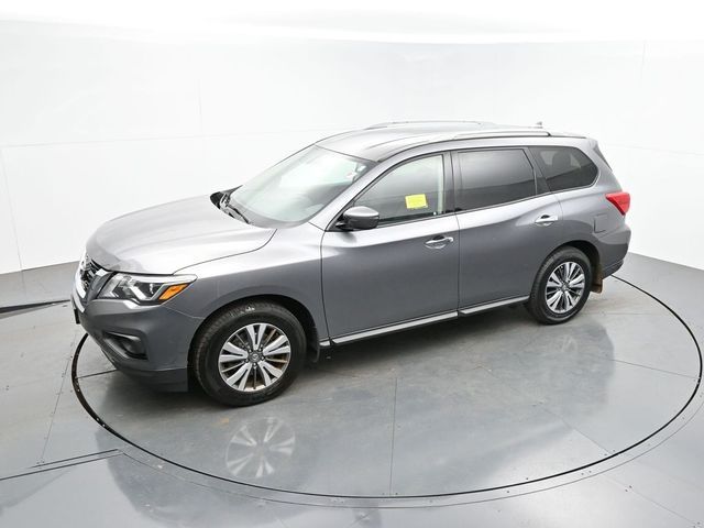 2020 Nissan Pathfinder S