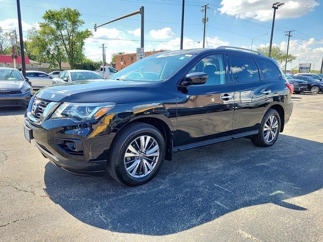 2020 Nissan Pathfinder S