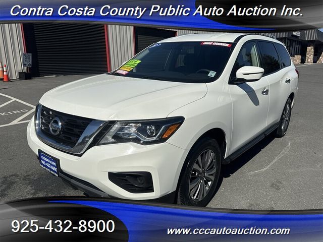 2020 Nissan Pathfinder S