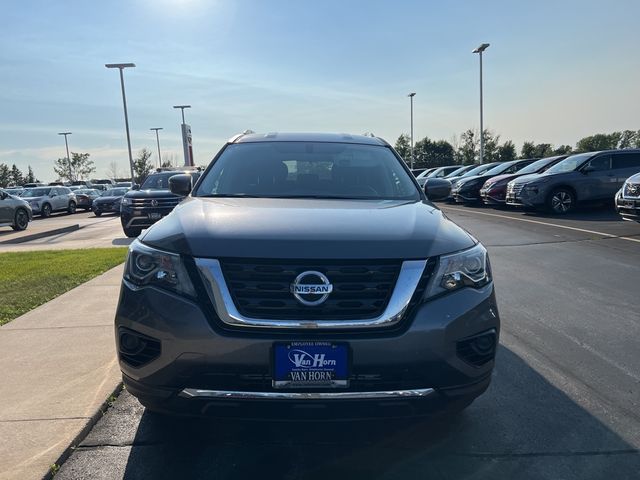 2020 Nissan Pathfinder S