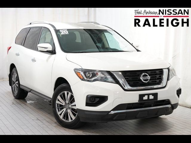 2020 Nissan Pathfinder S