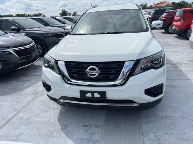 2020 Nissan Pathfinder S