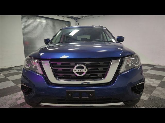 2020 Nissan Pathfinder S