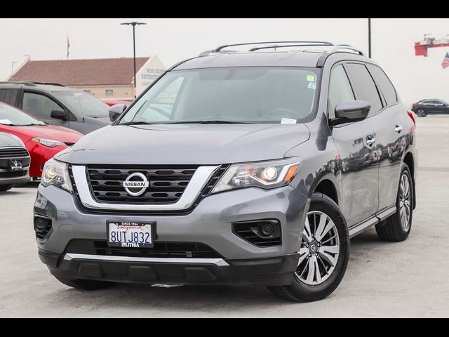 2020 Nissan Pathfinder S