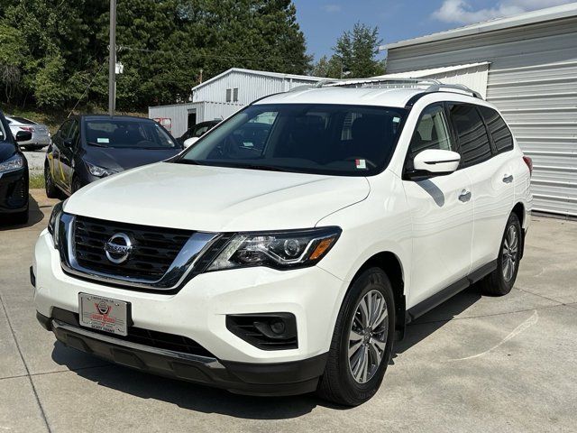 2020 Nissan Pathfinder S