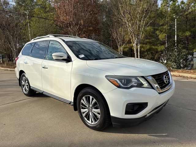 2020 Nissan Pathfinder S